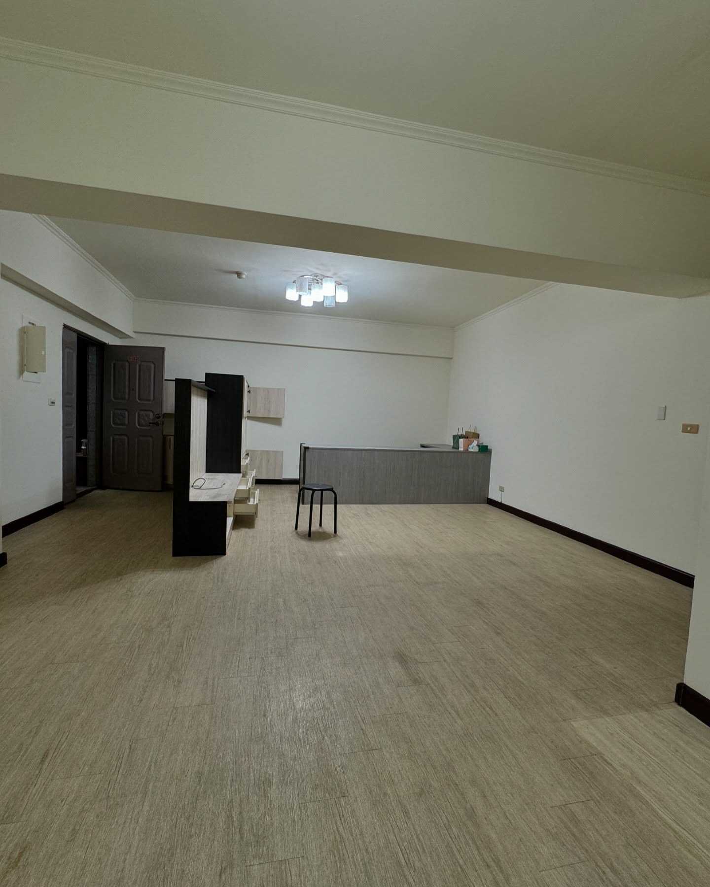 老屋翻新 (入住前清潔)